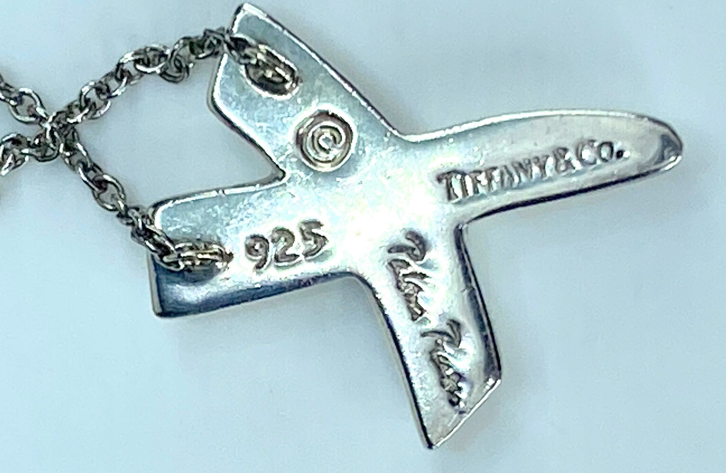 Tiffany & Co Silver 925 Paloma Picasso Kiss X Pendant Necklace JR9298