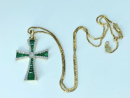 14K Gold 3.85ct Baguette cut G/VS2 Emerald Cross Diamond Pendant Necklace JR0016