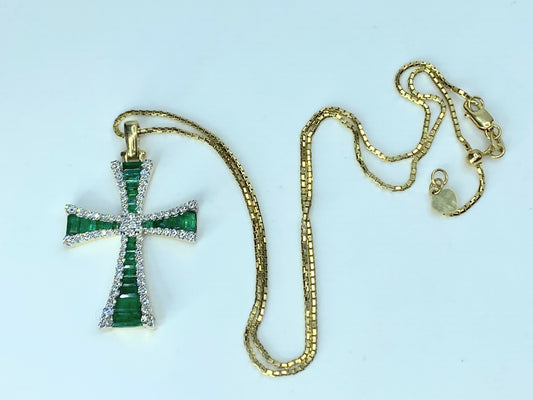 14K Gold 3.85ct Baguette cut G/VS2 Emerald Cross Diamond Pendant Necklace JR0016