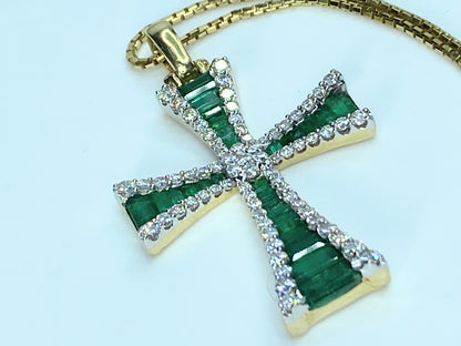 14K Gold 3.85ct Baguette cut G/VS2 Emerald Cross Diamond Pendant Necklace JR0016