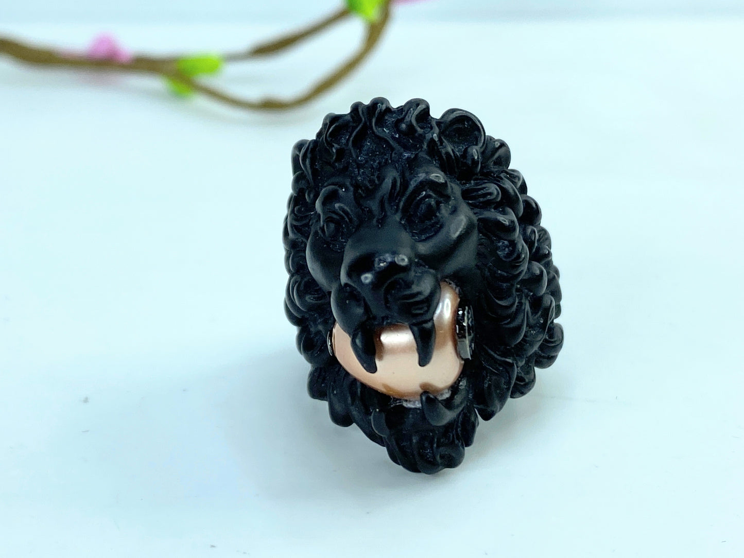 Gucci Black Lion Head Resin Cuff with Faux Pearl and Crystal GS693