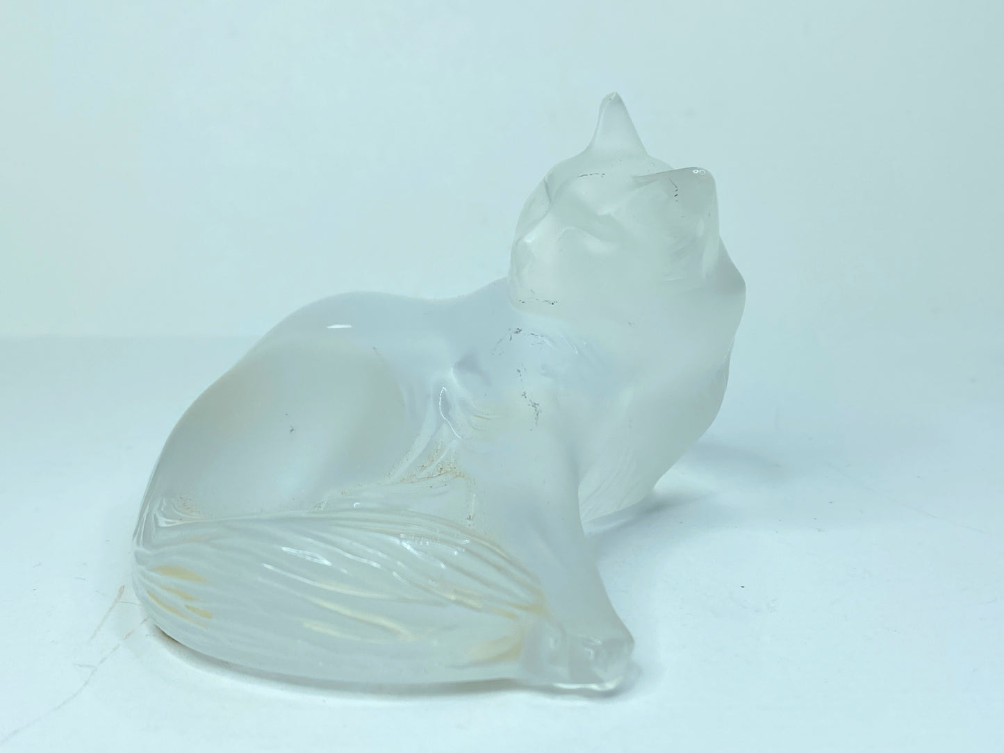 Lalique ''Happy Cat'' Crystal Figurine 3.5''. Frosted A519