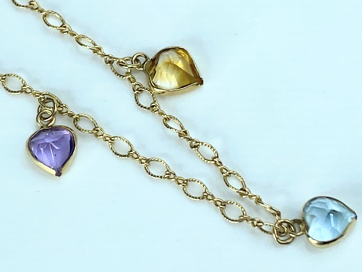 Dainty 14K Heart shaped colorful Gemstone Milgrain dot bracelet JR9309