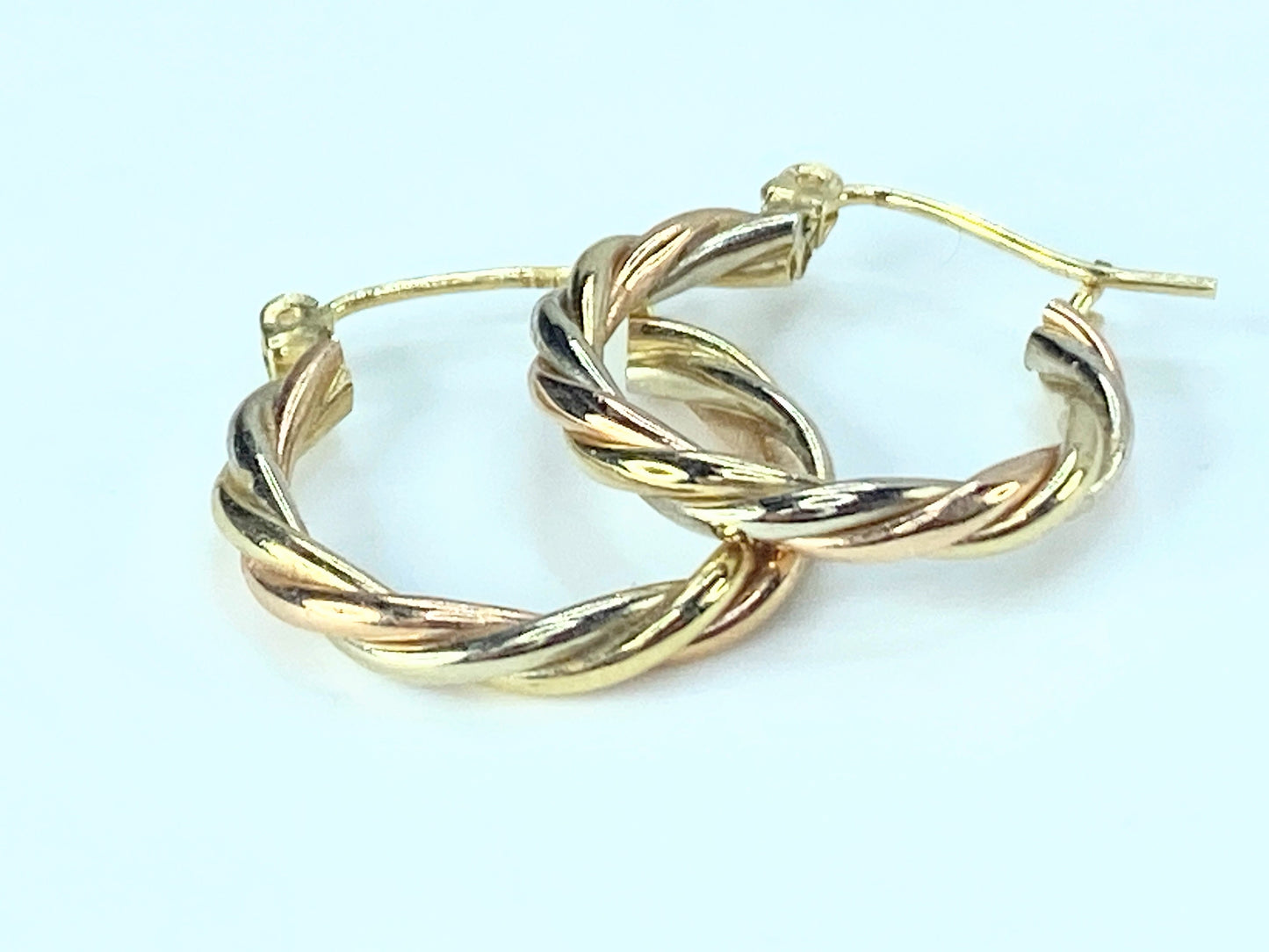 5/8" Estate New 14k Yellow White Rose Gold Tri Color Twisted earrings JR9311