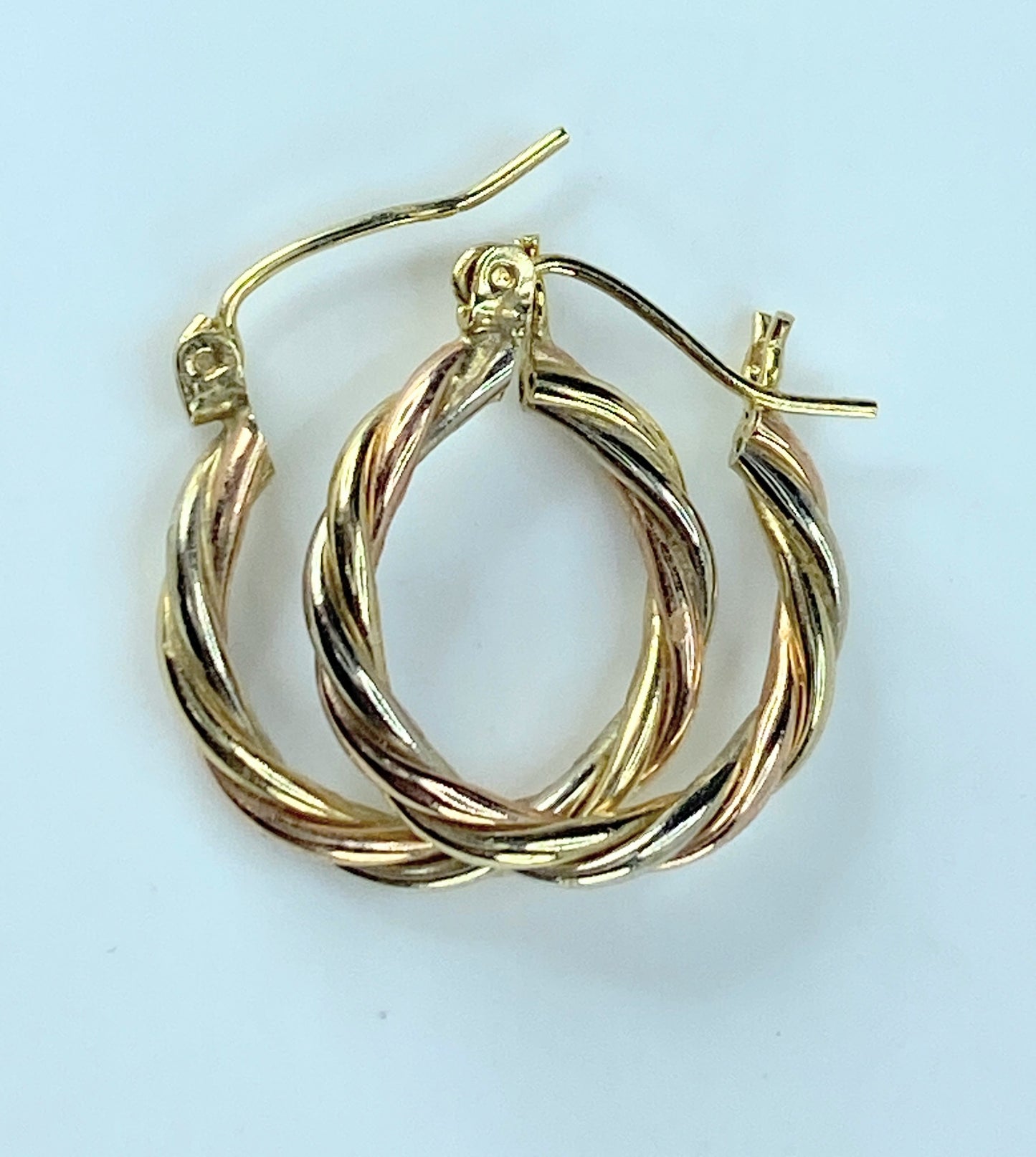 5/8" Estate New 14k Yellow White Rose Gold Tri Color Twisted earrings JR9311