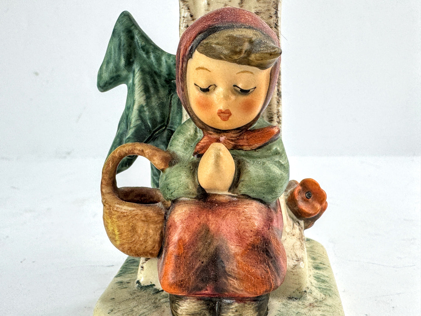 Vintage Goebel Hummel Worship 84/0 Prayer Figurine TMK-7 1982 A1013