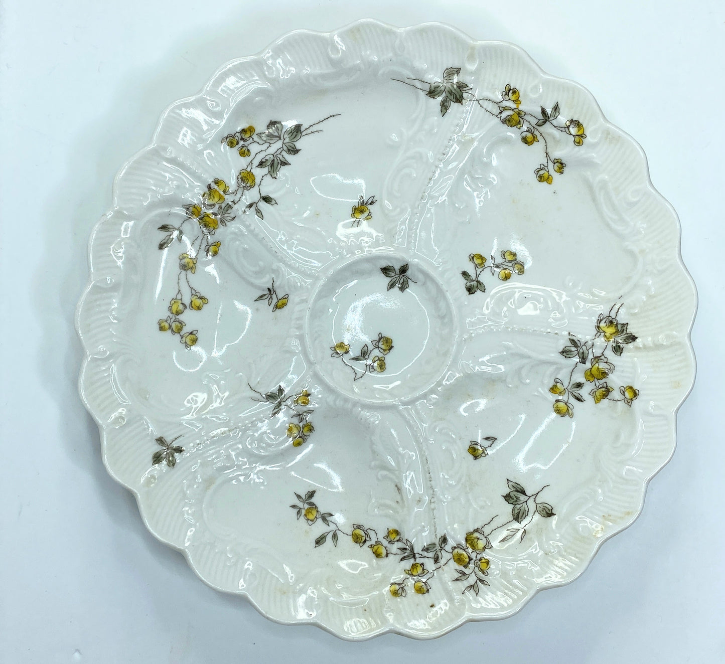Weimar Oyster Plate - Germany Circa 1898 Dainty Alpine flower 8 3/8" A527