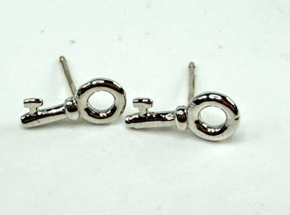 Vintage Tiffany & Co. Sterling Silver Key Stud Earrings 10.7mm JR1544