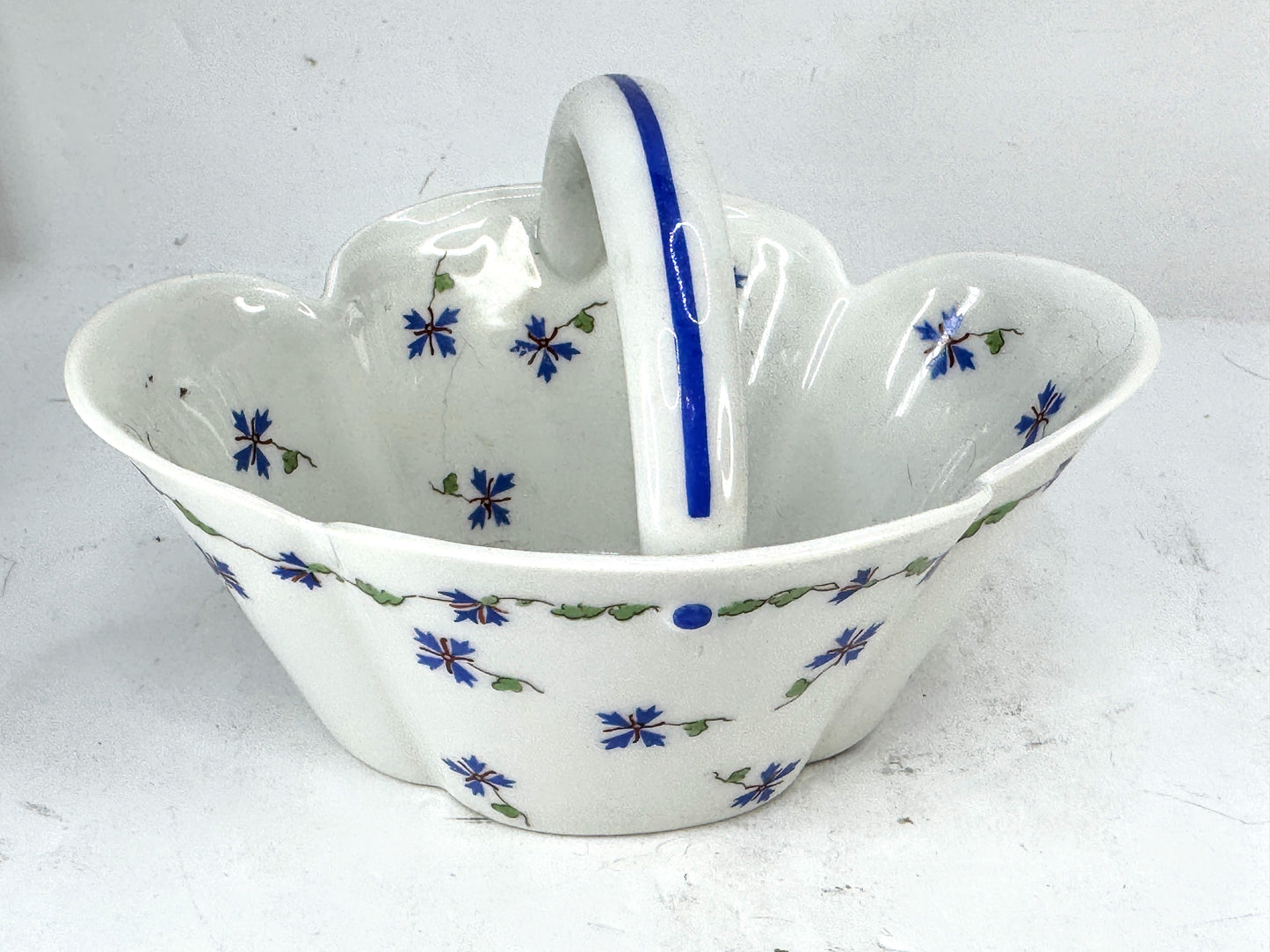 Haviland Limoges Blue Cornflower Porcelain Basket Centerpiece A1020