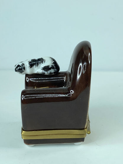 Limoges France Perching cat on sofa resting Eye-glasses trinket box A319
