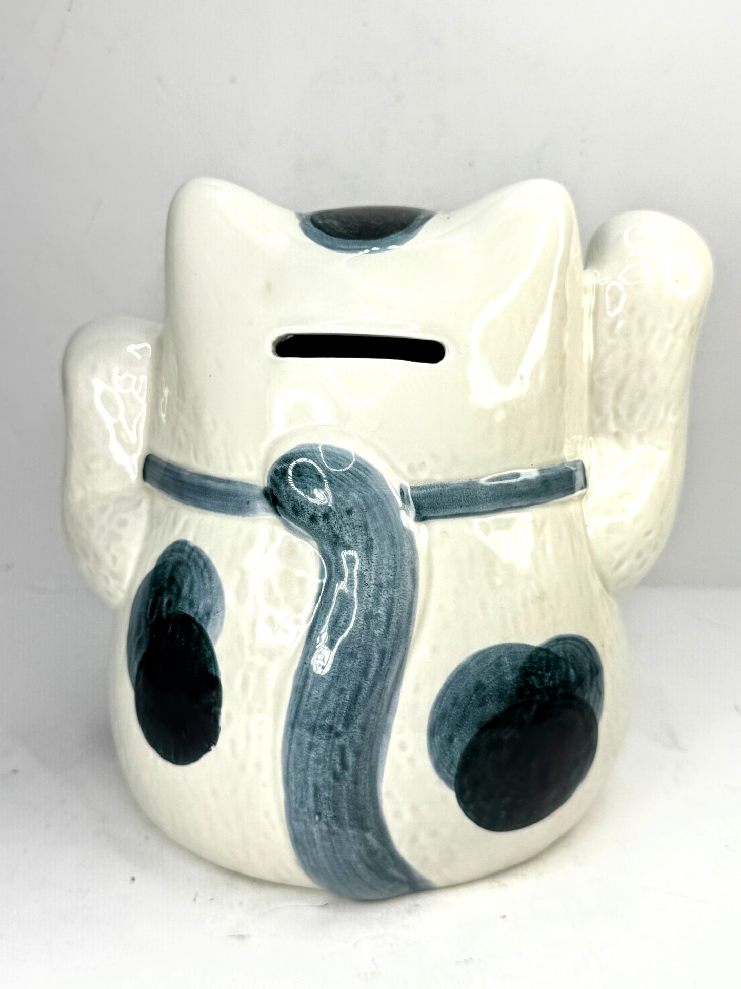 Vintage Japanese Maneki Neko Lucky Cat Ceramic Coin Bank A1022