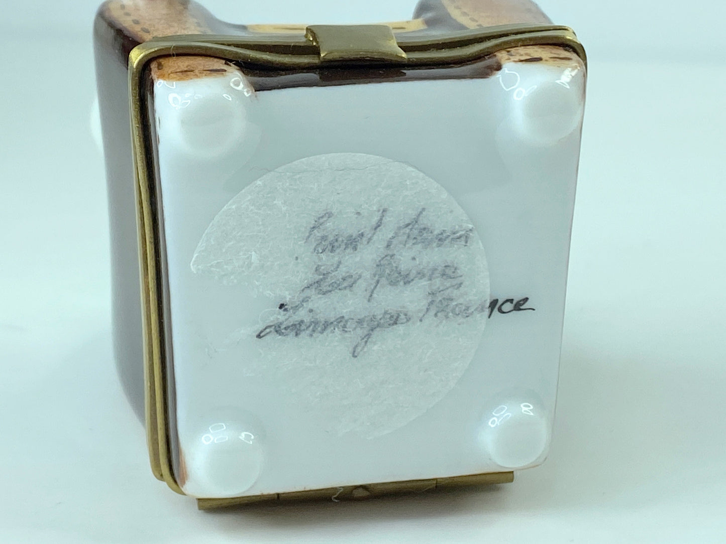Limoges France Perching cat on sofa resting Eye-glasses trinket box A319