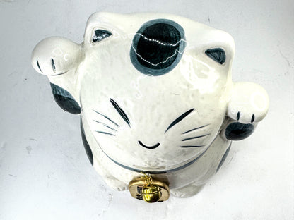 Vintage Japanese Maneki Neko Lucky Cat Ceramic Coin Bank A1022