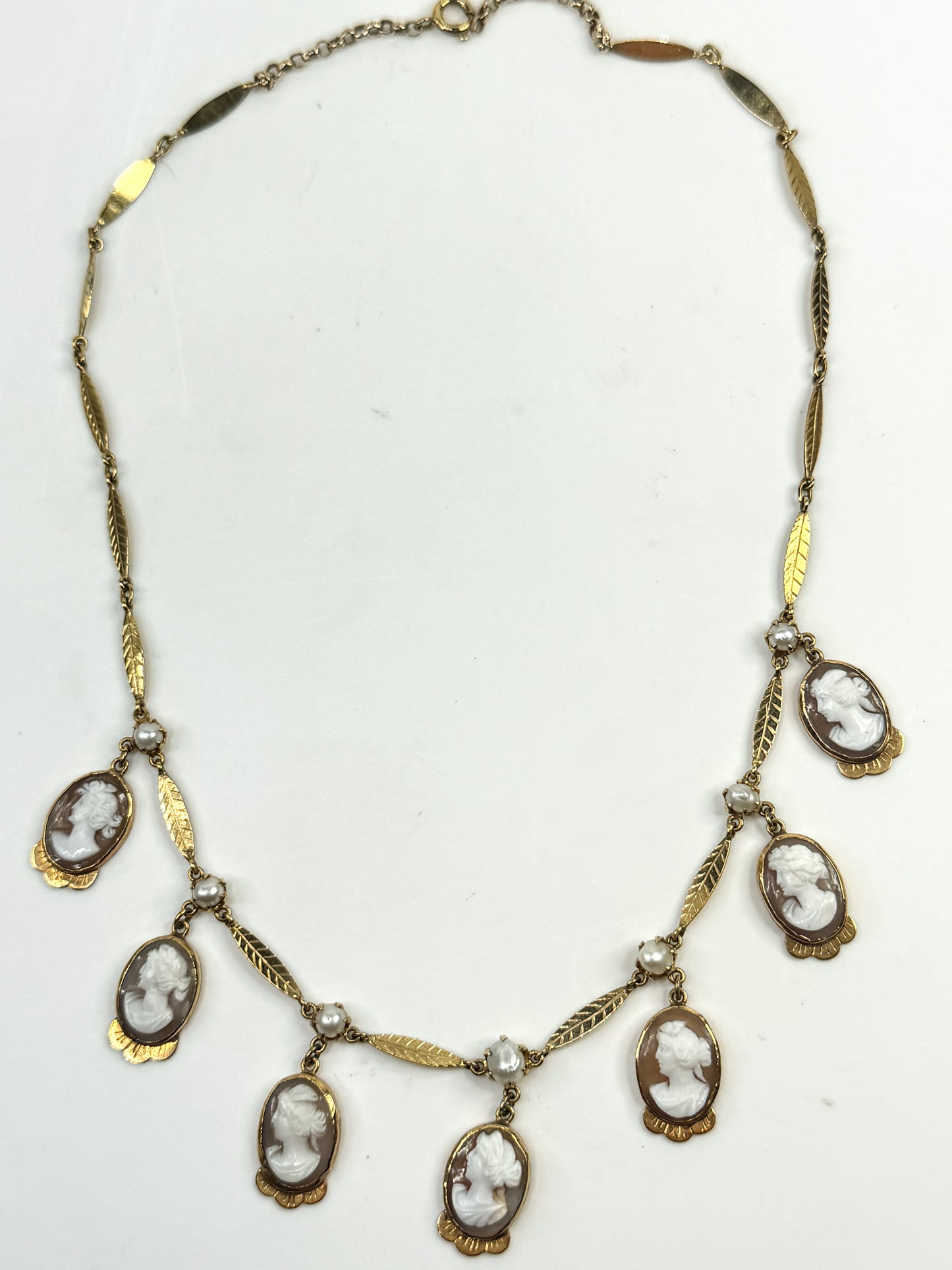 Antique 14K Gold Cameo Unique Link Necklace 16” JR1549