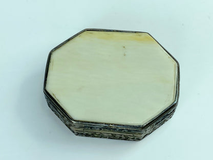 Antique sterling 925 octagon pill trinket box 1.5 x 1.25" 13.2g SS110