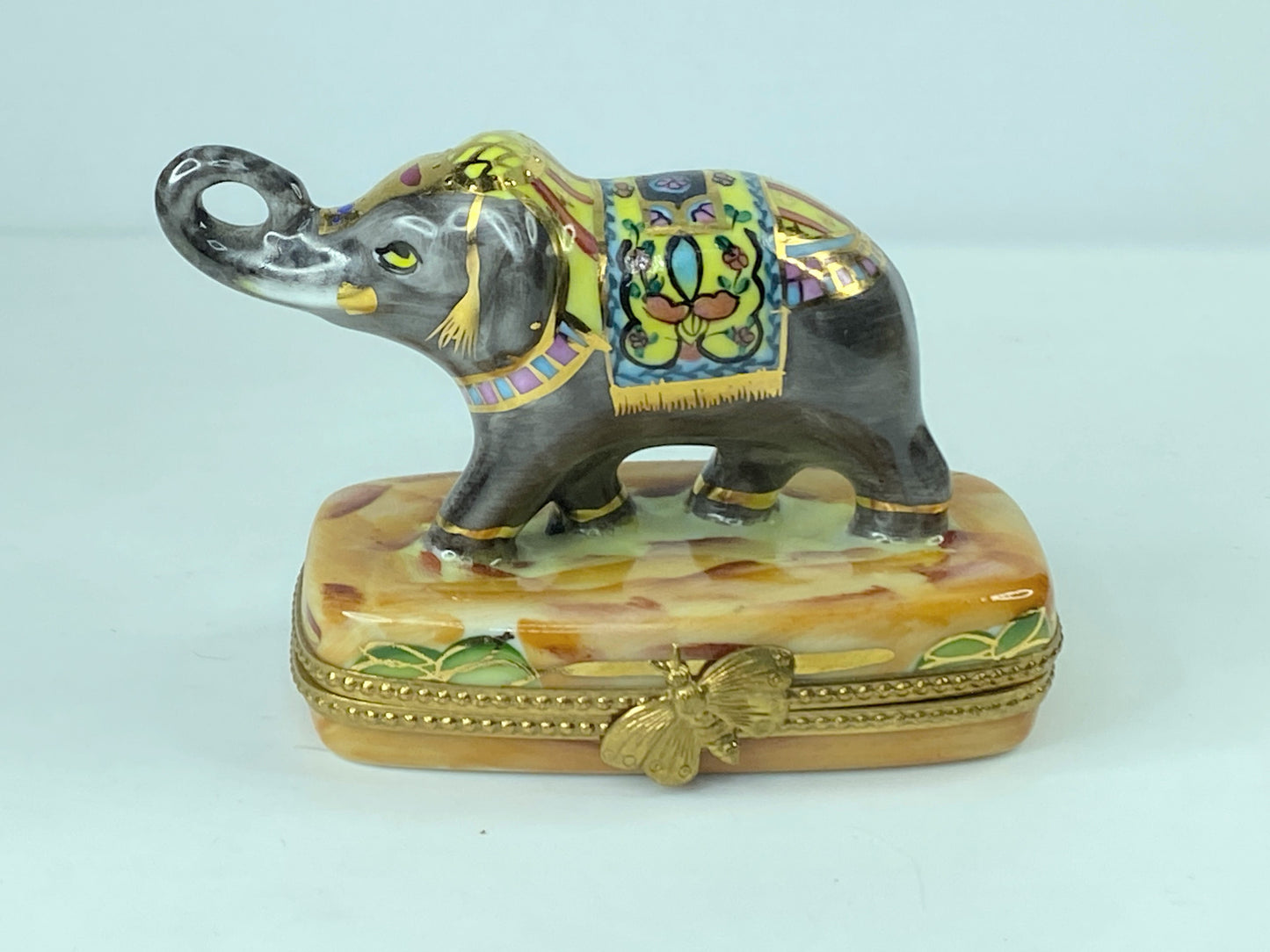 Limoges Peint Main Imperial Elephant France 3 3/4" x 2 1/2" x 1 3/4" A283