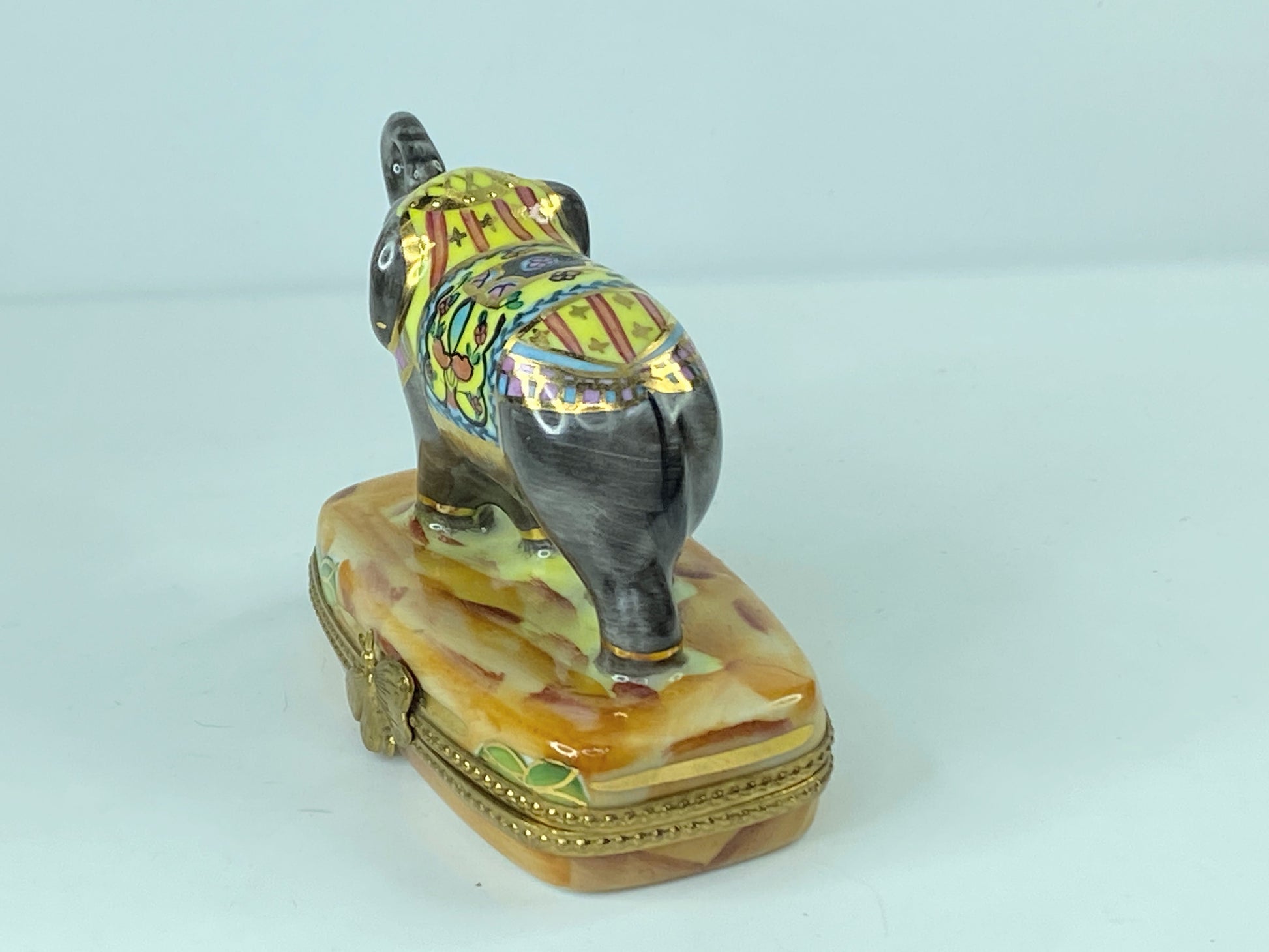 Limoges Peint Main Imperial Elephant France 3 3/4" x 2 1/2" x 1 3/4" A283