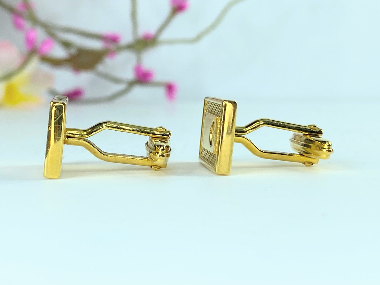 Vintage Alfred DunHill LOGO rectangular gold tone Cufflinks GS150