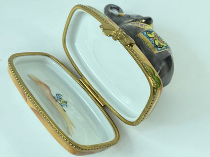 Limoges Peint Main Imperial Elephant France 3 3/4" x 2 1/2" x 1 3/4" A283