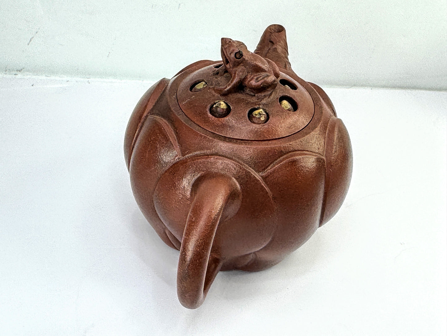 Vintage Yixing Zisha Lotus Pod Frog Teapot Movable Seeds 宜興紫砂蓮蓬青蛙活動蓮子手工茶壺 A1025