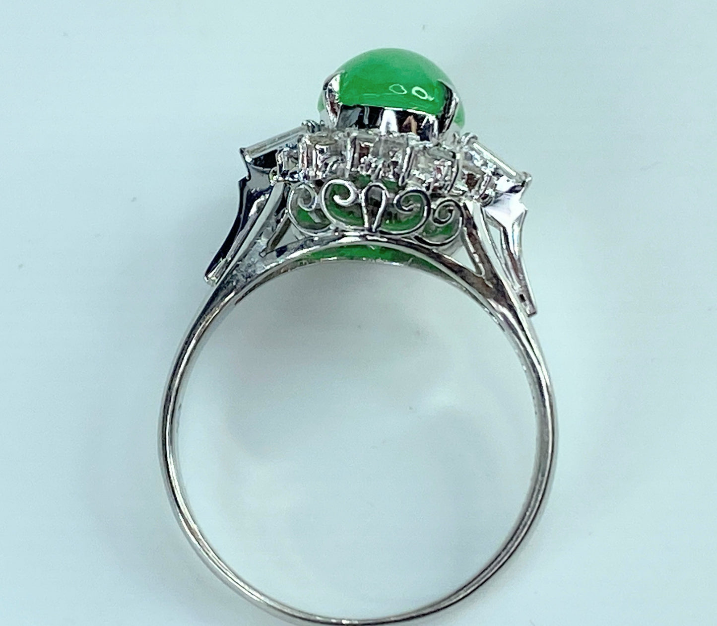 Platinum 2.31ct natural Jadeite Jade 0.23ct G/VS2 Diamond statement ring JR9888