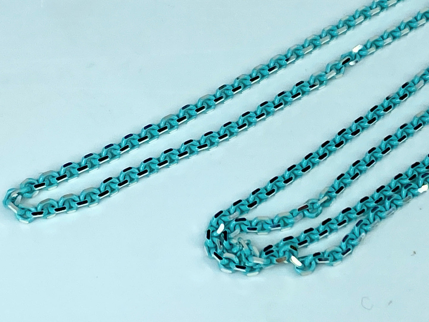 Tiffany & Co Sterling Silver 2.5mm Blue Enamel Sparkle Chain necklace JR1175
