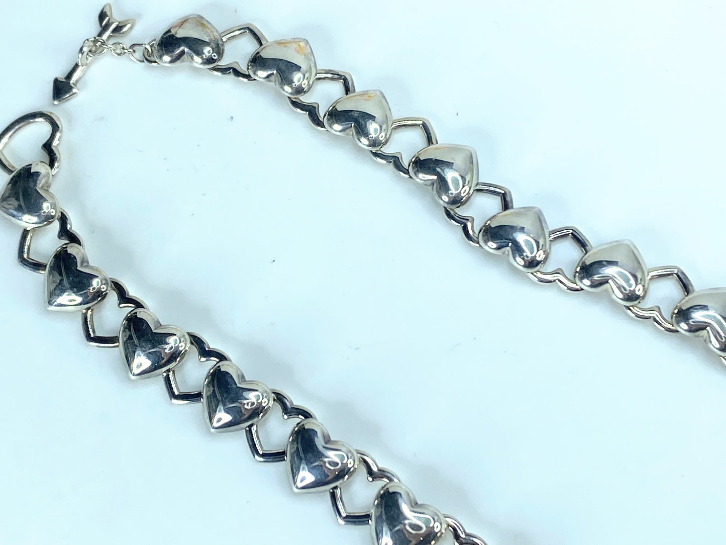 Tiffany & Co sterling Heart Link necklace Arrow clasp 16 1/4" 57.7g JR0067