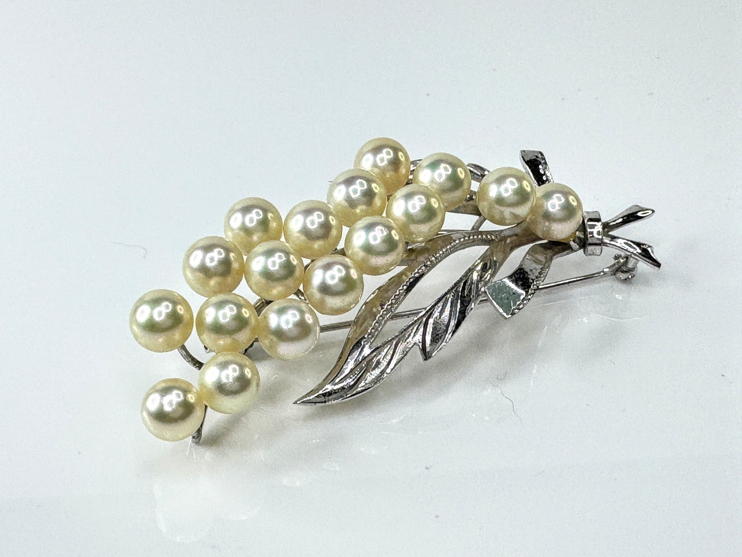 Vintage Japanese Sterling Silver Cultured Pearl Floral Spray Brooch 14.1g JR1714