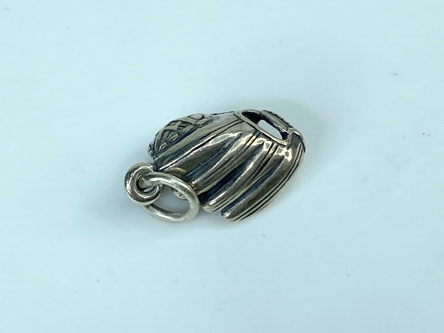 Vintage James Avery Sterling Silver Baseball Glove Mitt Retired Charm JR1033