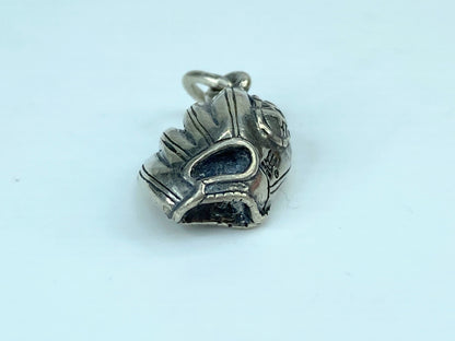 Vintage James Avery Sterling Silver Baseball Glove Mitt Retired Charm JR1033