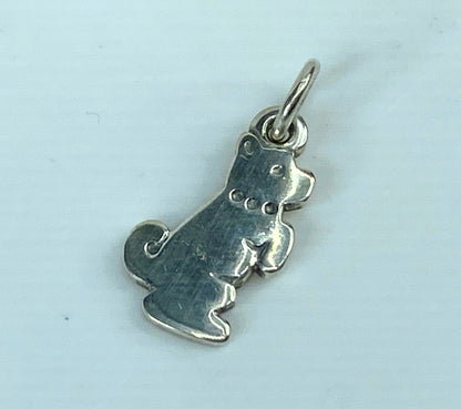 James Avery Sterling Silver Sitting Dog Pendant Charm Puppy JR1036