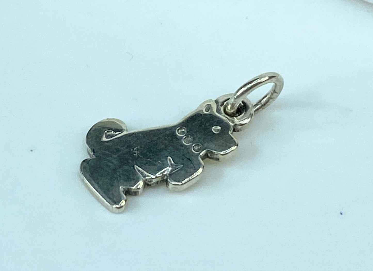 James Avery Sterling Silver Sitting Dog Pendant Charm Puppy JR1036