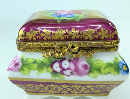 1960s Limoges Porcelain Floral gold Trinket chest hinged box 2 3/8"x1.75" A292