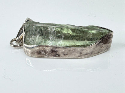 Vintage Signed Sterling Silver Raw Organic Green Quartz Crystal Pendant JR1721