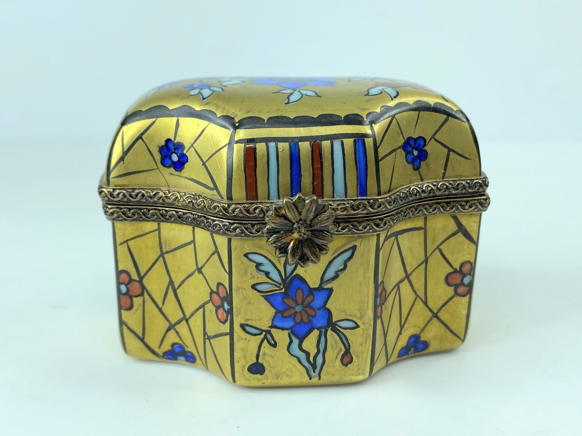 Limoges France Peint Main Casket & 4 Glass Miniature Perfume Scent Bottles A293