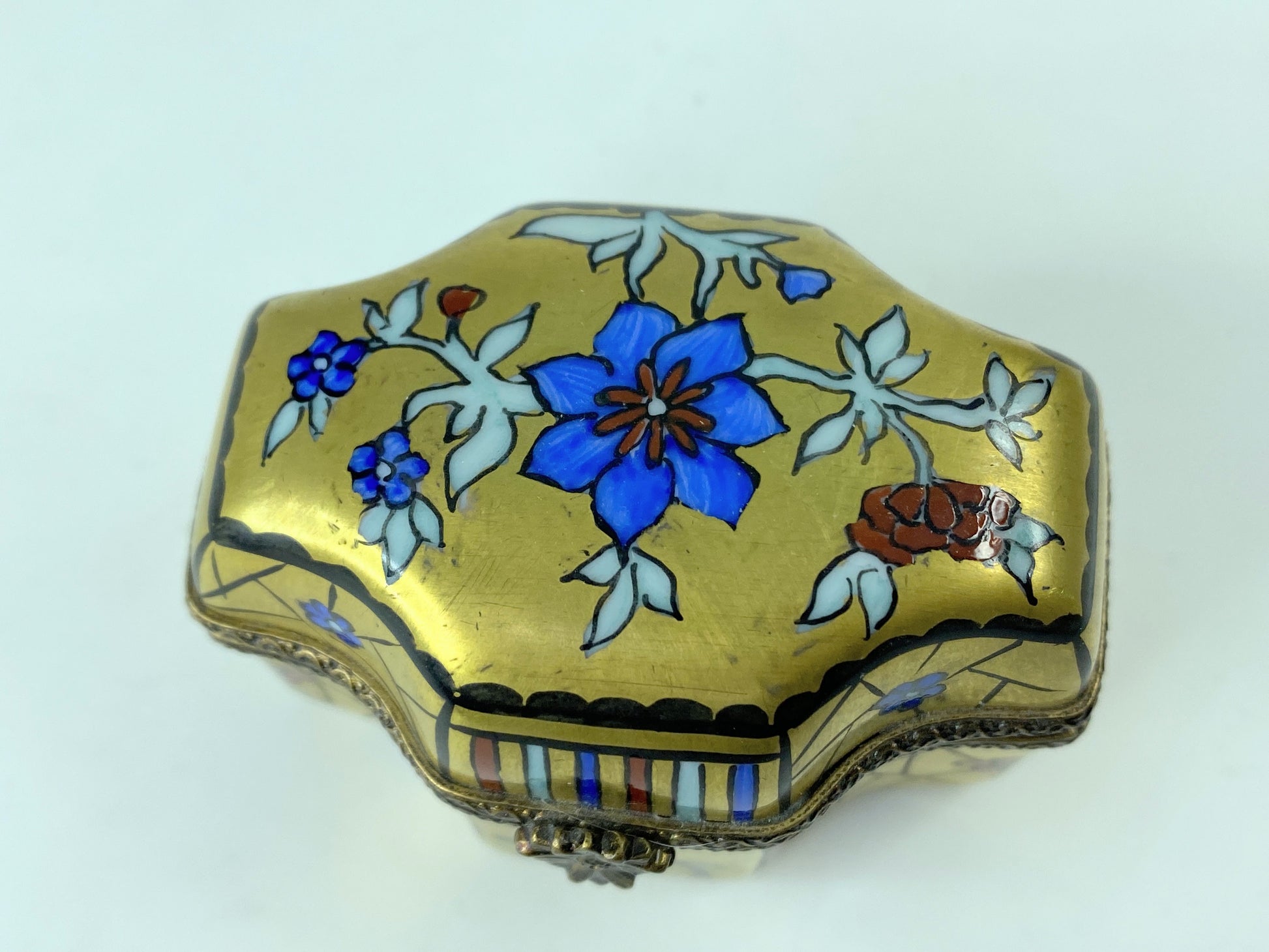 Limoges France Peint Main Casket & 4 Glass Miniature Perfume Scent Bottles A293