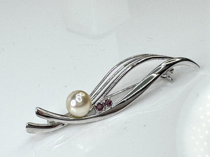 Japanese Sterling Silver 7.5mm Pearl and Ruby Spray Brooch Pin JR1723