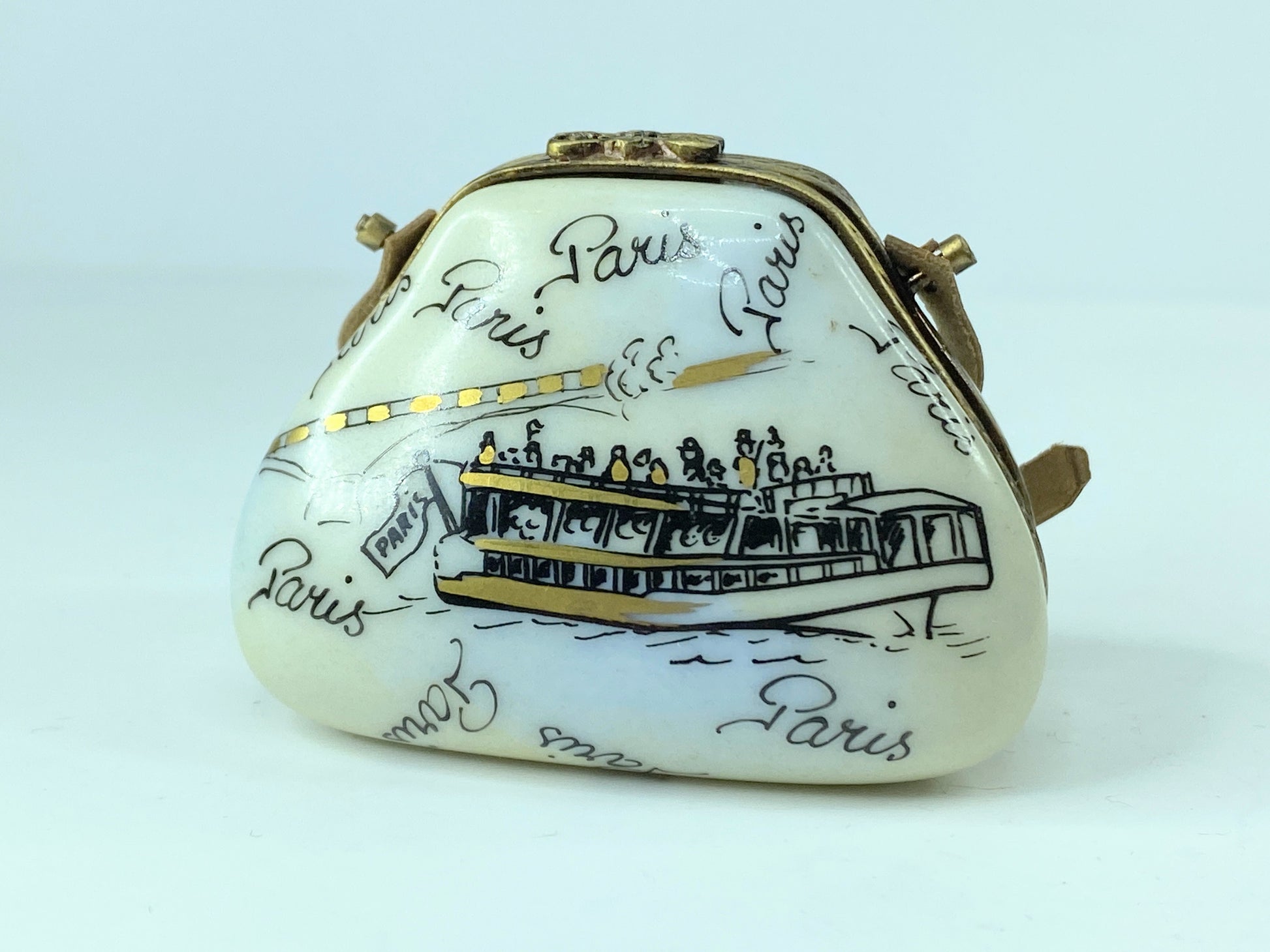 Limoges Peint Main Lady Purse with credit card Trinket box 2 1/8"x1 3/4" A295