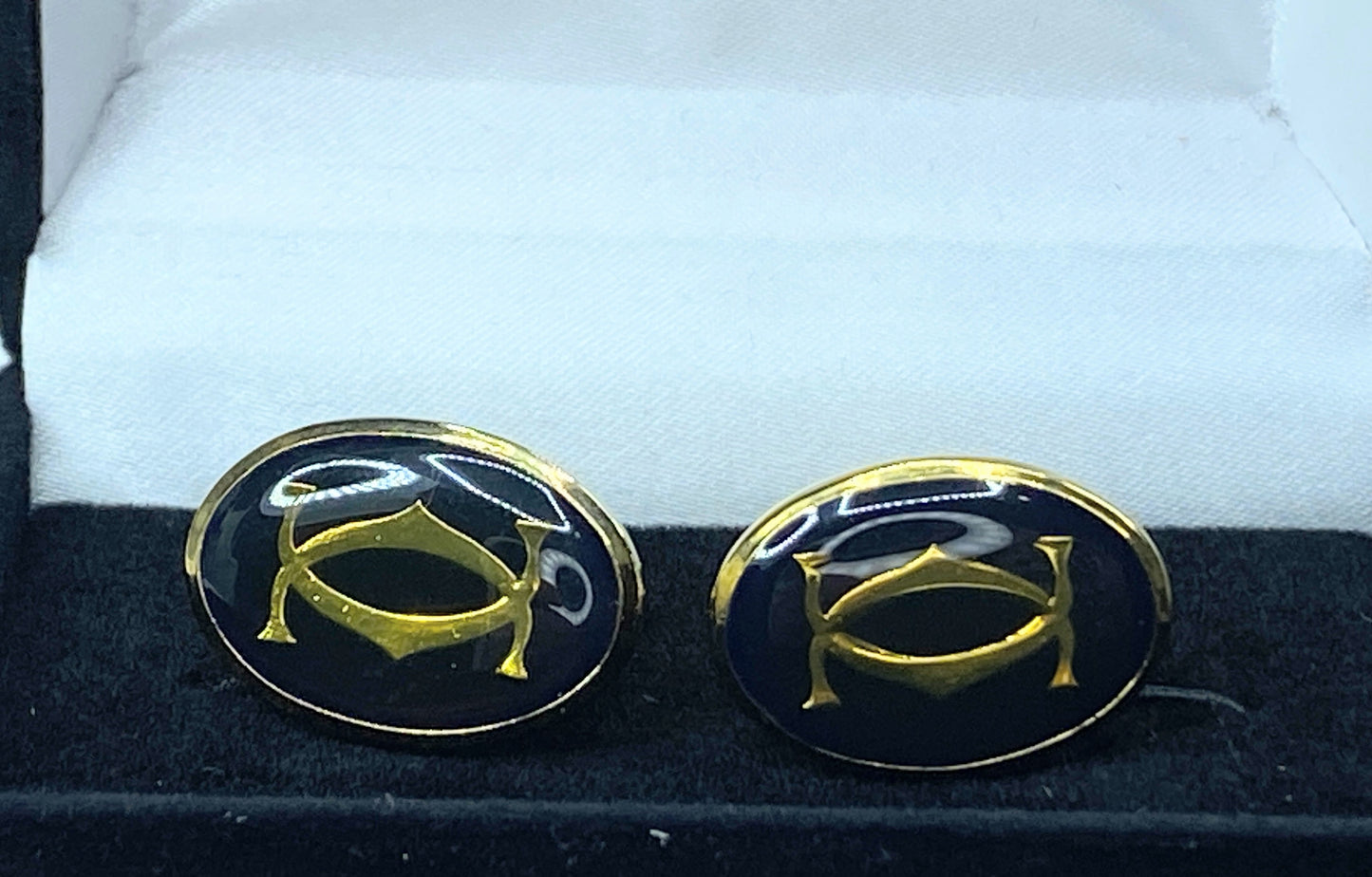 Cartier Classic 2C Logo emblem Metallic Gold Black Cufflinks Formal GS157