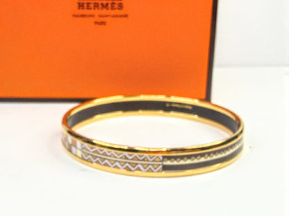 Vintage Hermes 10mm Black Enamel Gold Tone Bangle 7.5" authentic GS788