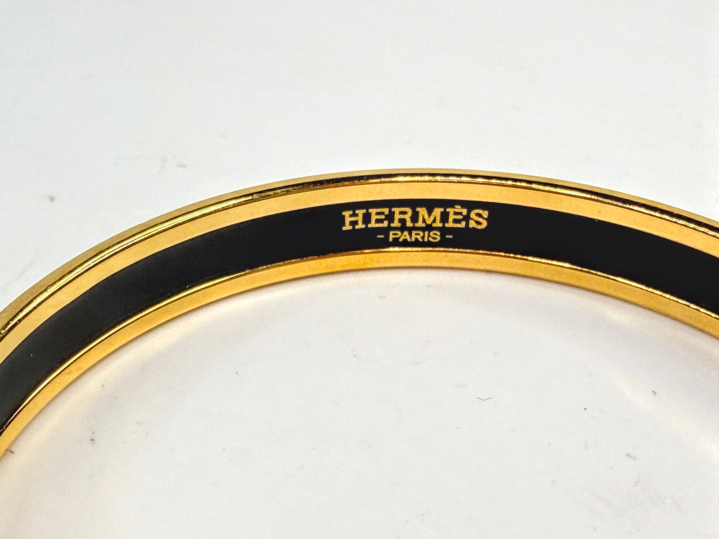 Vintage Hermes 10mm Black Enamel Gold Tone Bangle 7.5" authentic GS788