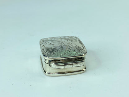 Pillbox Engraved Square Design 1.25" X 1.25" English Sterling Silver 7.9g SS53