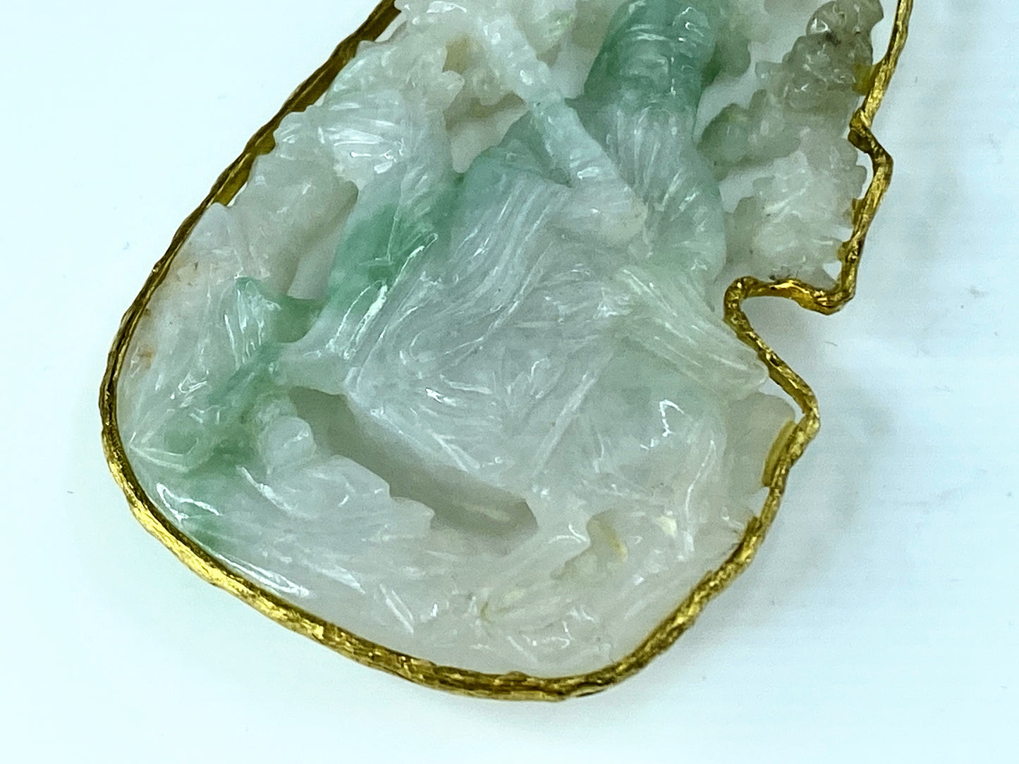 GIA natural Jadeite Jade 14K encapsulated pendant JR9253