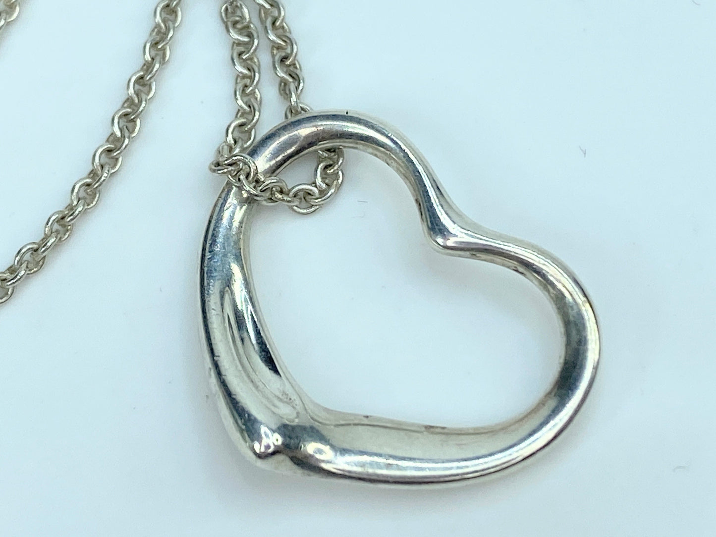 Tiffany & Co Sterling Silver Elsa Peretti Open Heart 22mm Necklace 16" JR9879