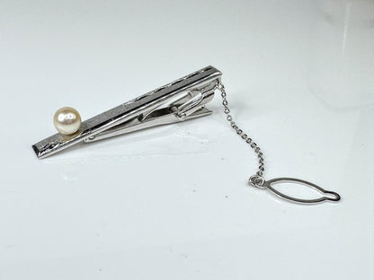 Sterling Silver 7mm Pearl Tie Bar Clip with Chain Faux Leather Case SS440