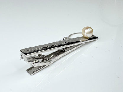 Sterling Silver 7mm Pearl Tie Bar Clip with Chain Faux Leather Case SS440