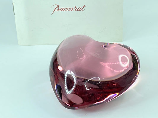 Baccarat Crystal Paperweight, Red Heart Mint A306