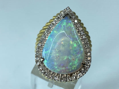 GIA natural Pear shaped Opal 14K Ribbed ring statement