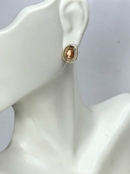 Vintage 14K Yellow Gold Carved Shell Cameo Stud Earrings, Filigree Frame JR1740