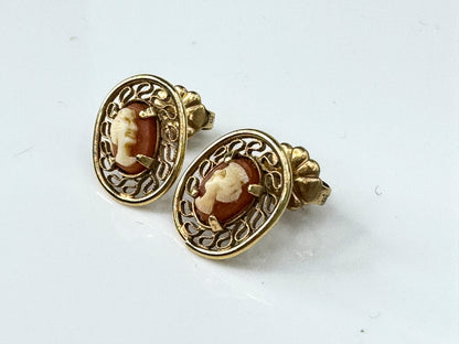 Vintage 14K Yellow Gold Carved Shell Cameo Stud Earrings, Filigree Frame JR1740